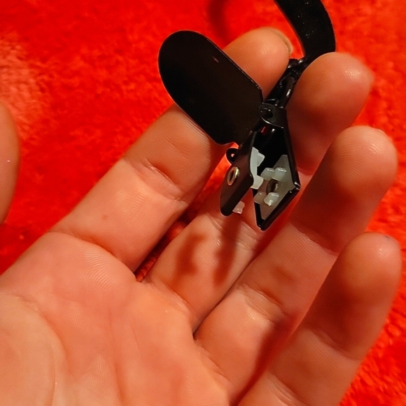 Garter belt - Picture 2 of 3